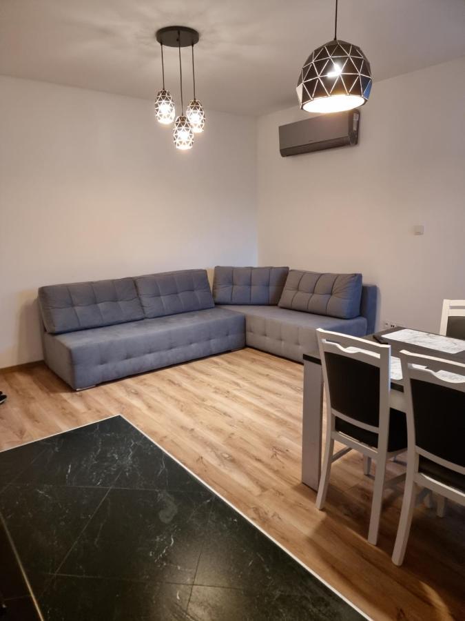 Apartament Oporowska 22 Kutno Esterno foto